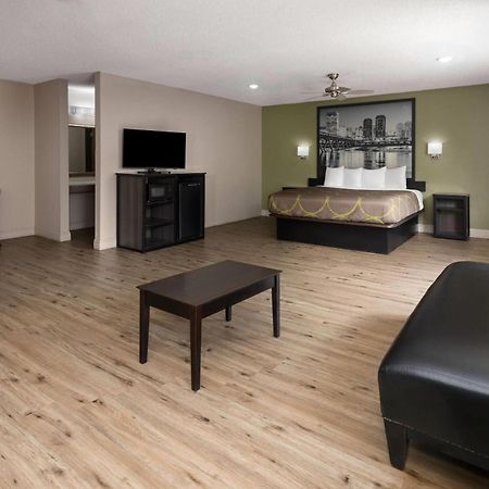 Super 8 By Wyndham Richmond Midlothian Turnpike Hotel Екстериор снимка