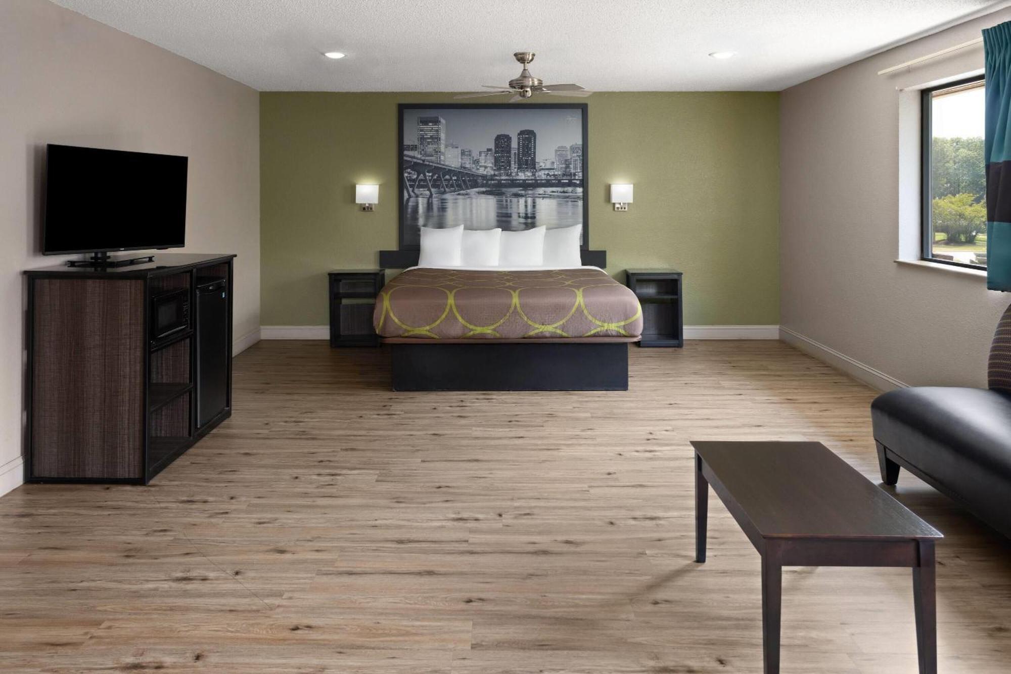 Super 8 By Wyndham Richmond Midlothian Turnpike Hotel Екстериор снимка
